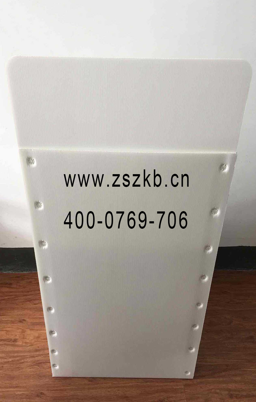 階梯式展示架